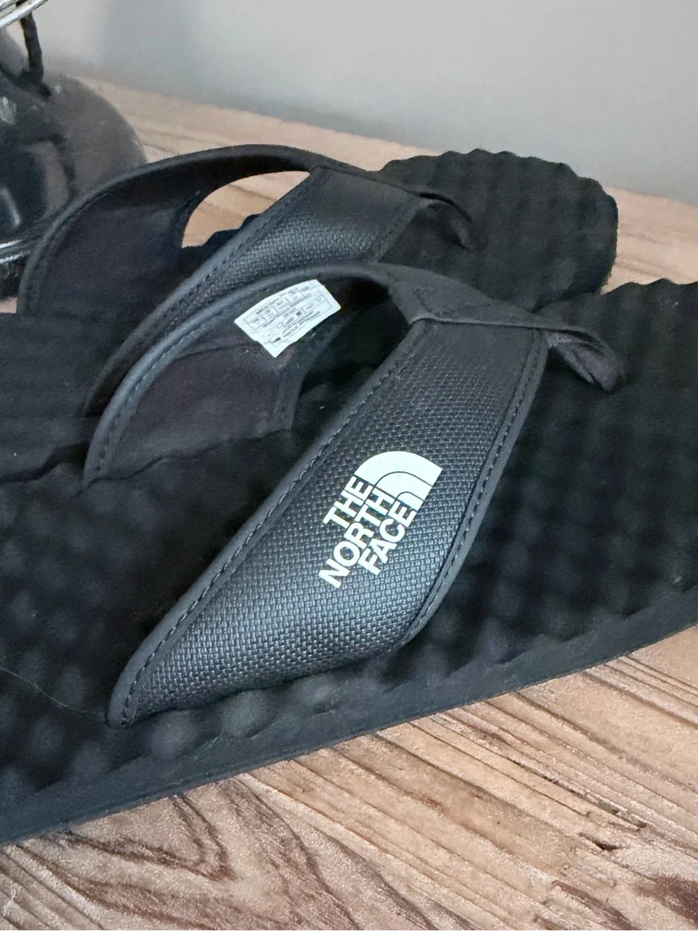 Men’s North Face Base Camp Black Slip On Sandal Flip Flops Chunky Size 11